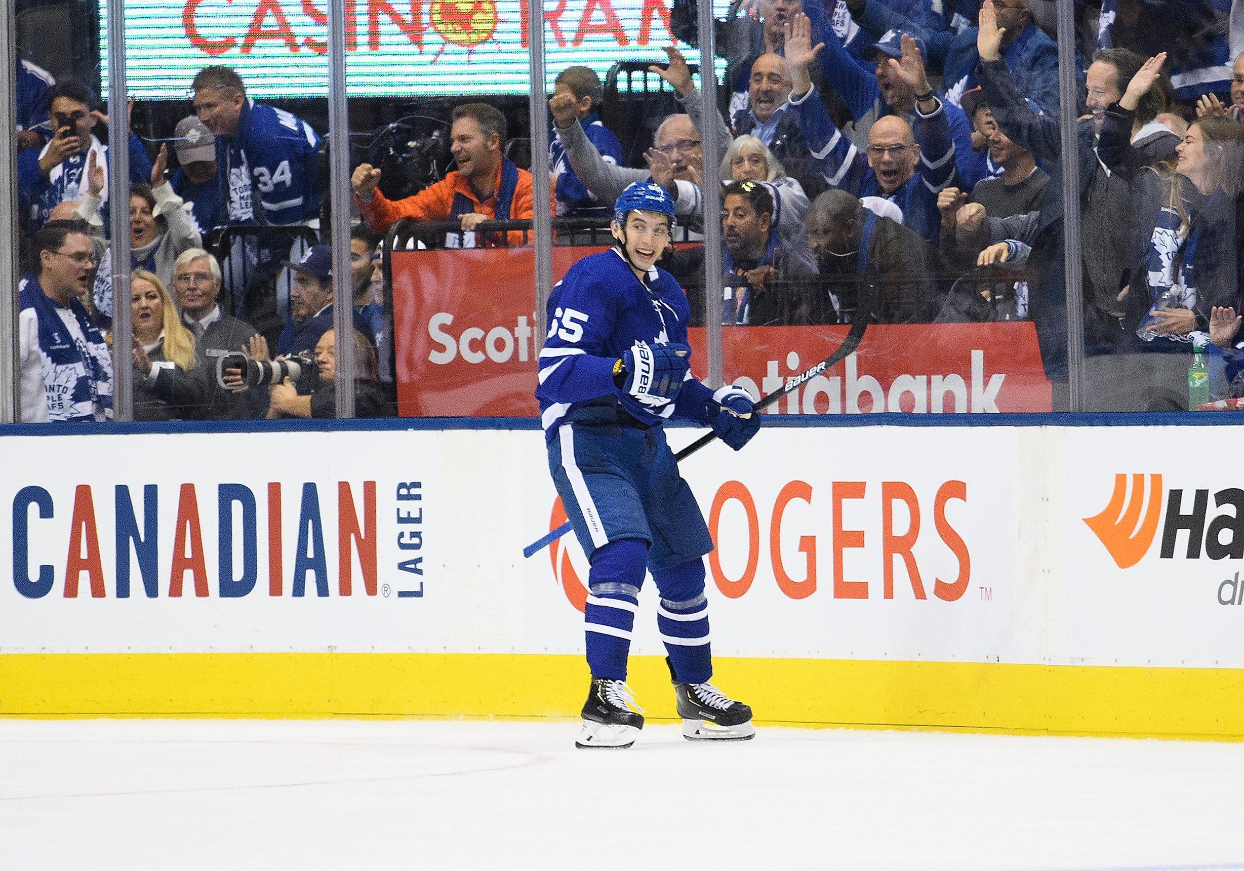 Vancouver Canucks sign Ilya Mikheyev to four-year contract