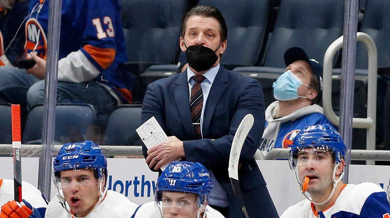 New York Islanders promote Lane Lambert to head coach