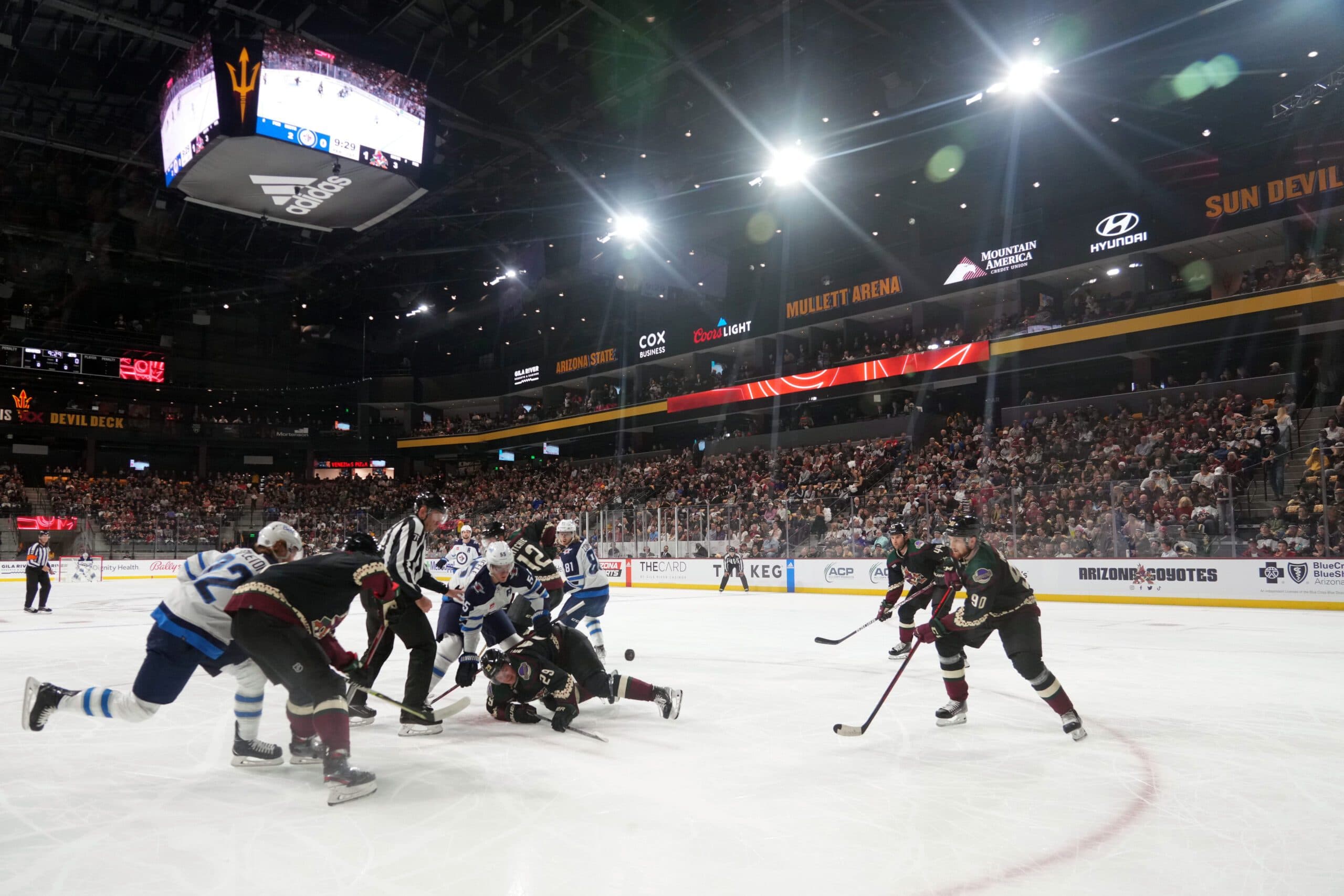 Inside Mullett Arena: A uniquely cozy and up-close NHL fan experience