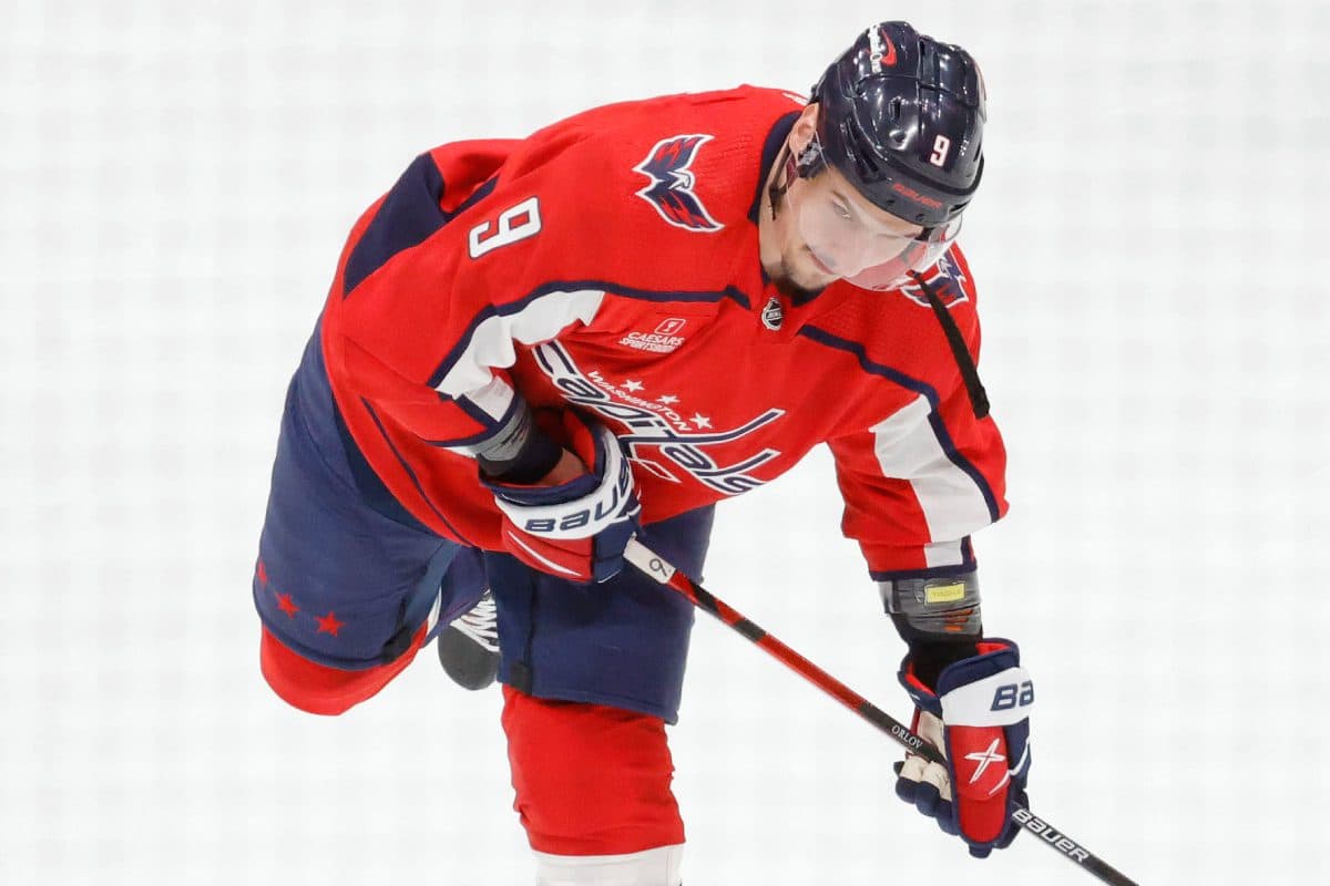 Washington Capitals trade Dmitry Orlov & Garnet Hathaway to Boston Bruins for Craig Smith and picks