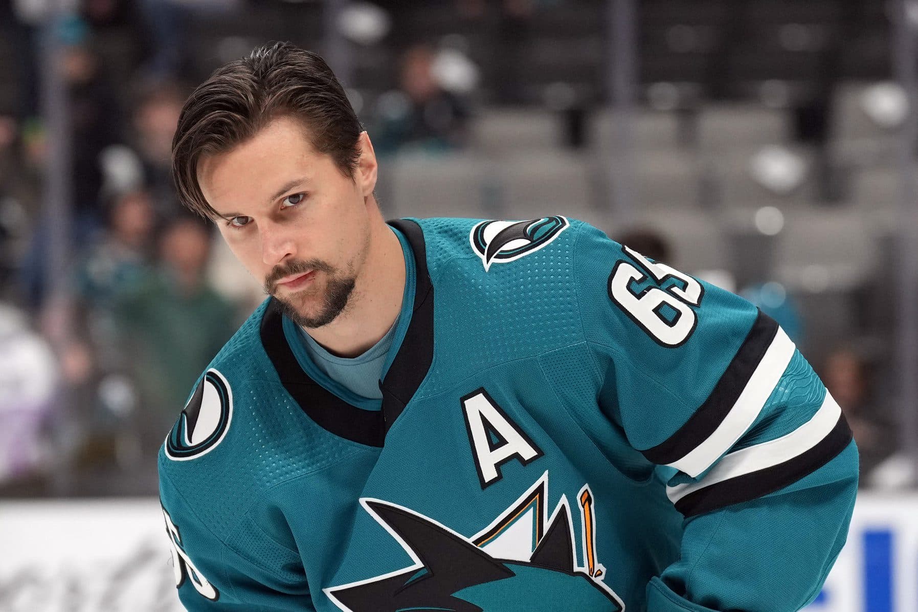 Erik Karlsson traded to Pittsburgh Penguins in three-way deal with San Jose, Montreal