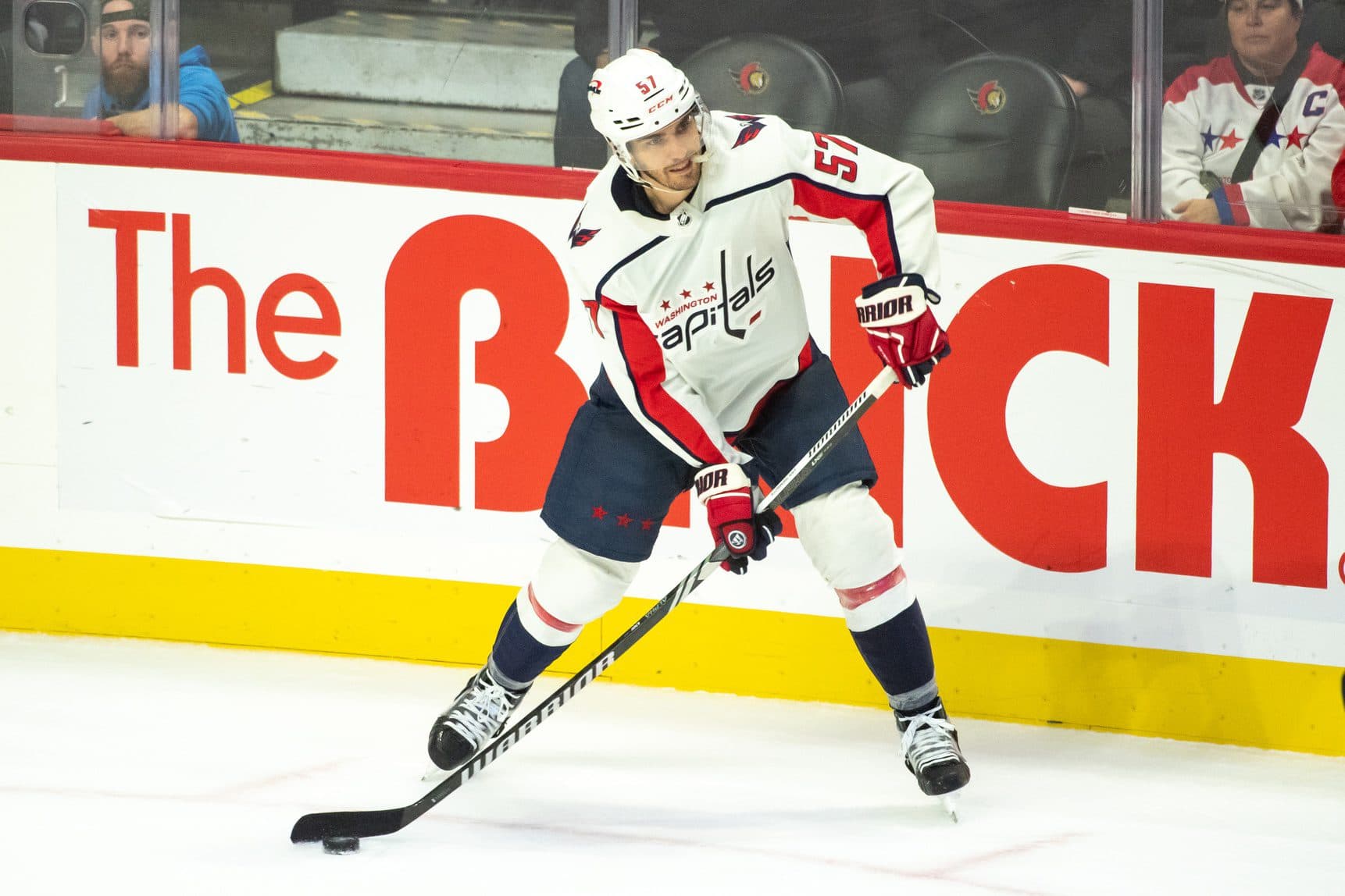 Washington Capitals’ Trevor van Riemsdyk leaves game early with lower-body injury