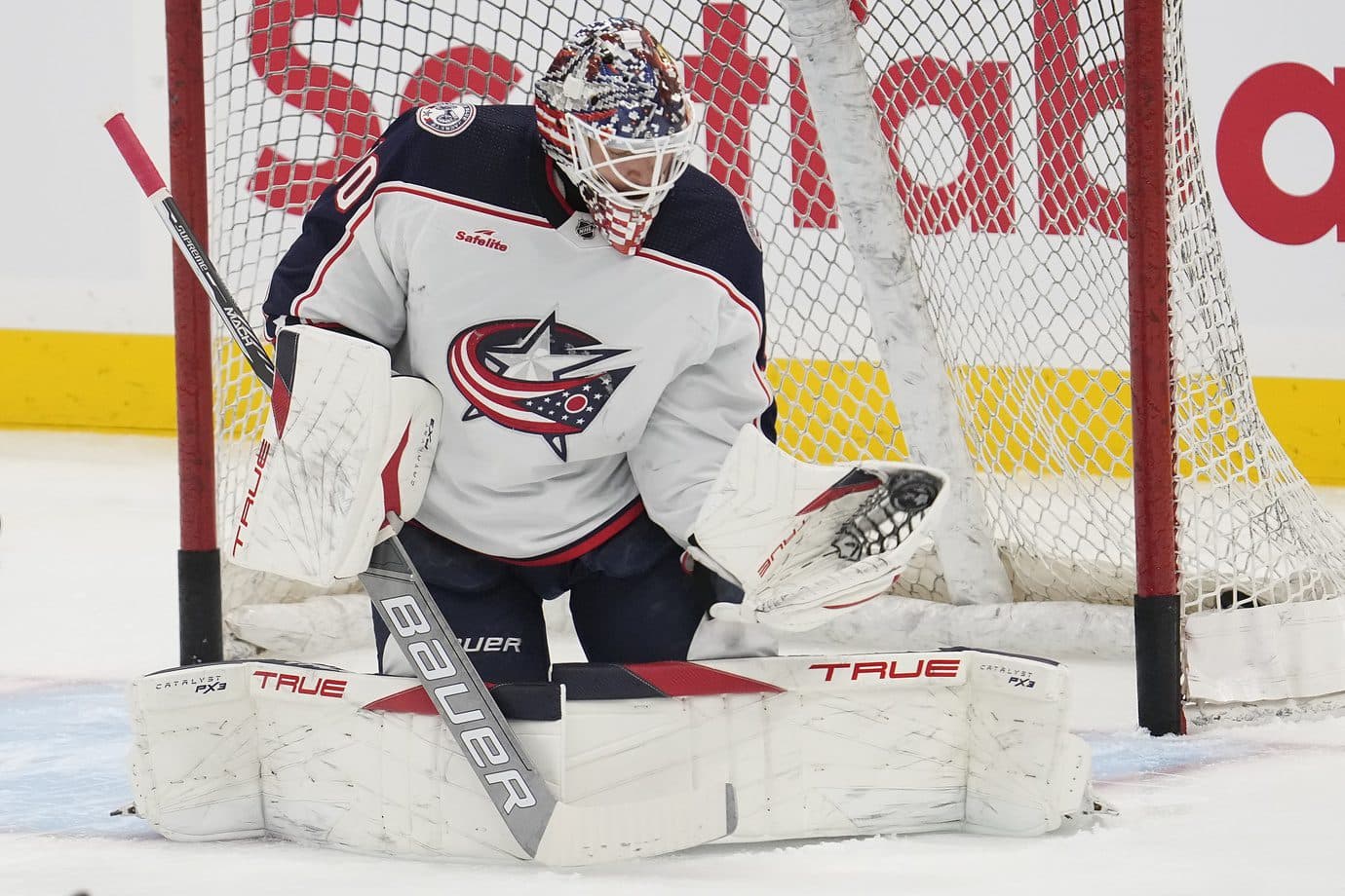 Columbus Blue Jackets’ Elvis Merzlikins leaves game vs. Maple Leafs early due to illness