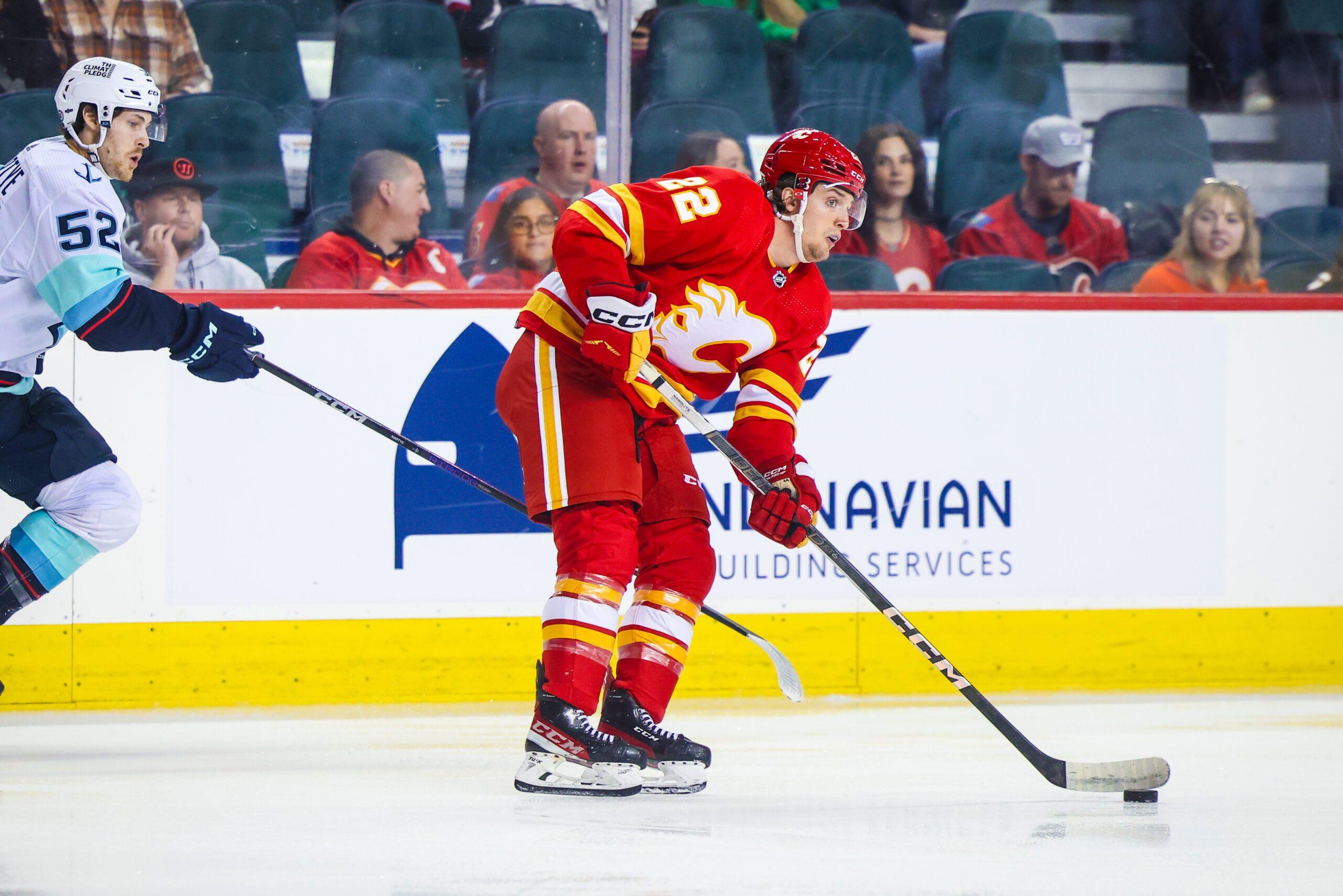 Calgary Flames sign Jakob Pelletier to one-year, two-way contract