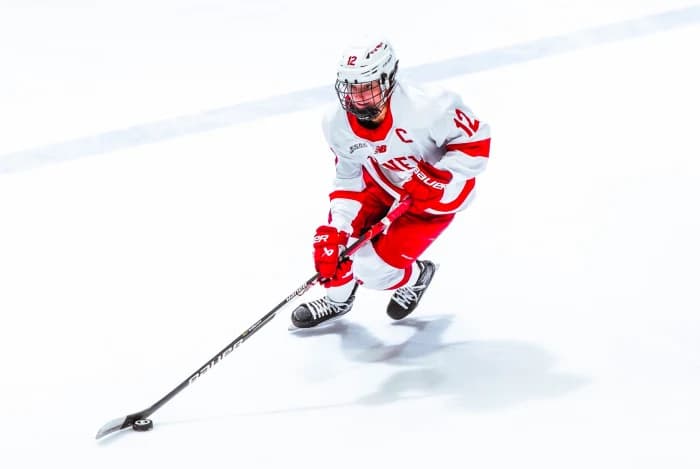 Cornell senior Izzy Daniel wins 2024 Patty Kazmaier Award