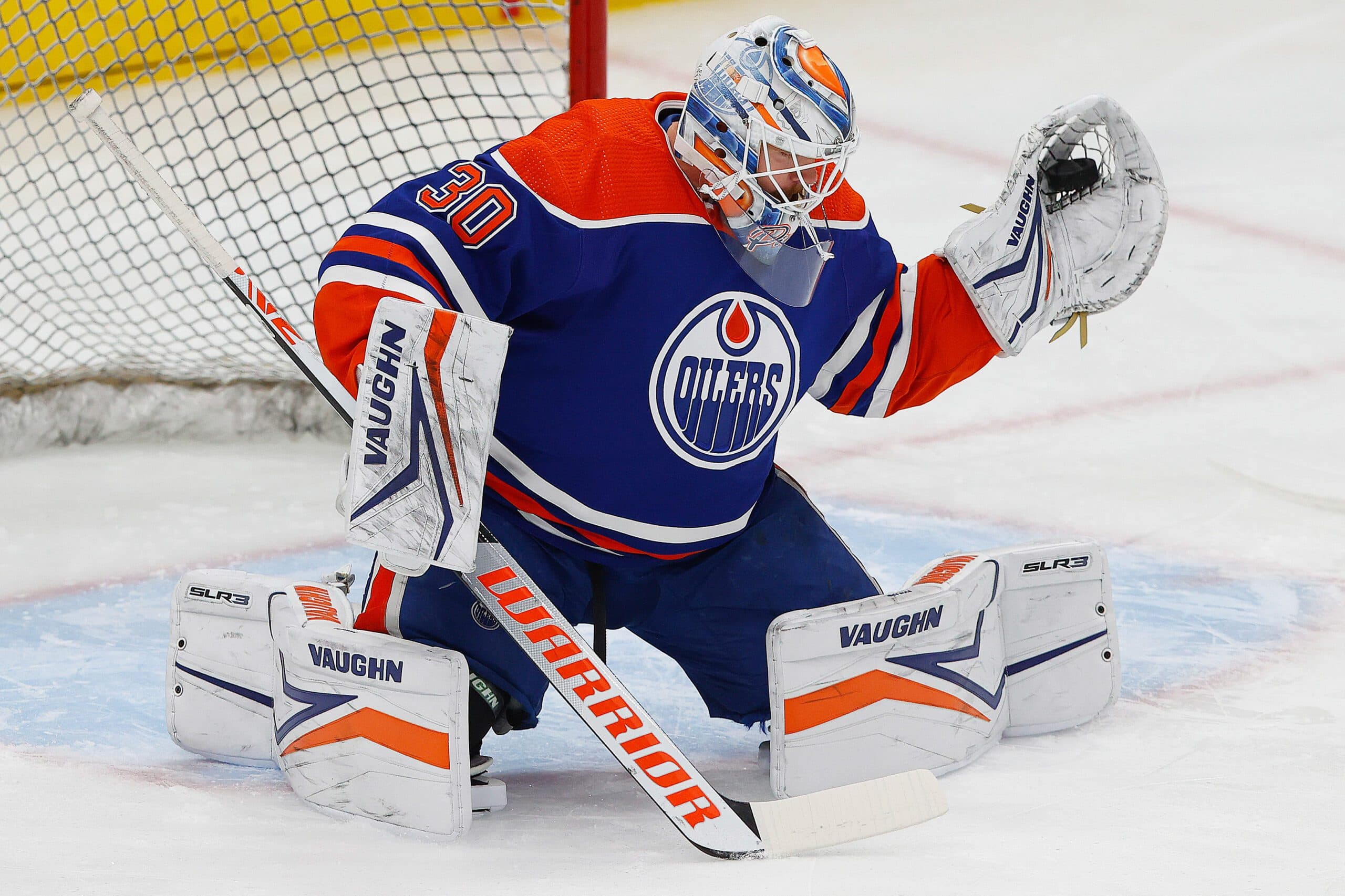 Edmonton Oilers goaltender Calvin Pickard
