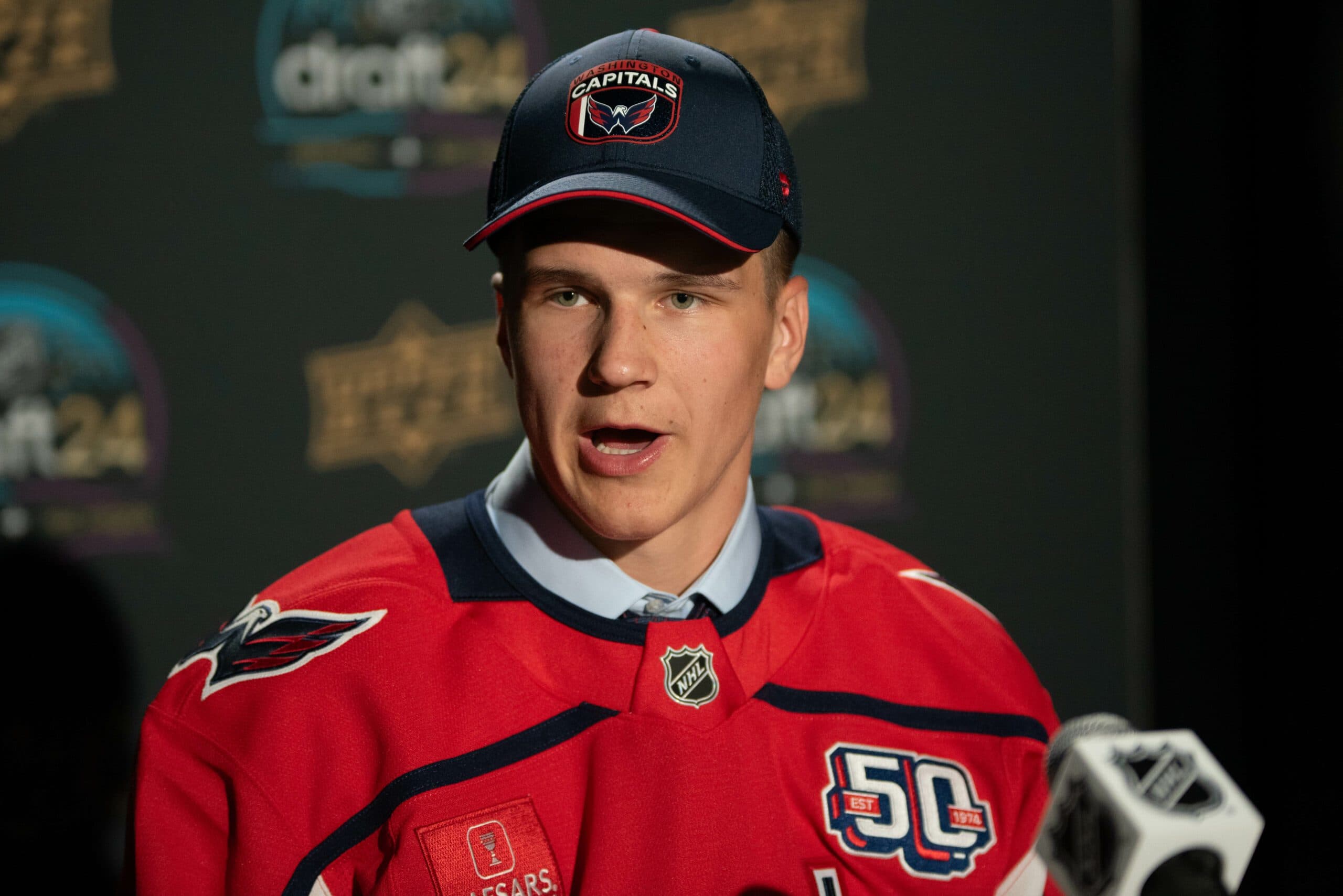 Washington Capitals sign Ilya Protas to entry-level contract 