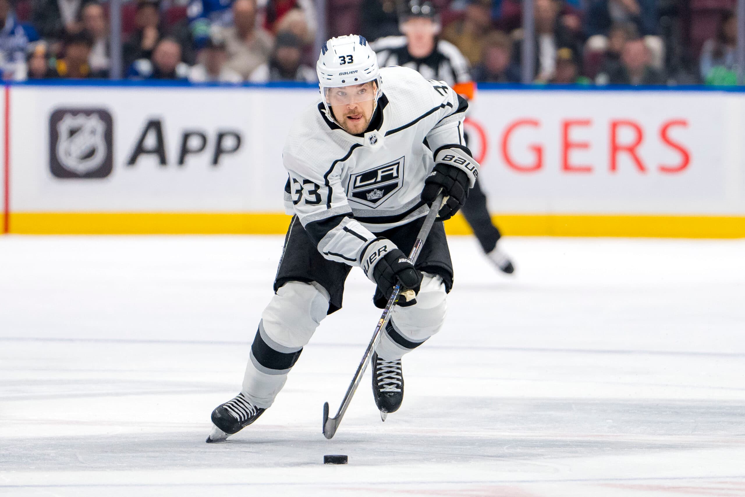 Los Angeles Kings right winger Viktor Arvidsson