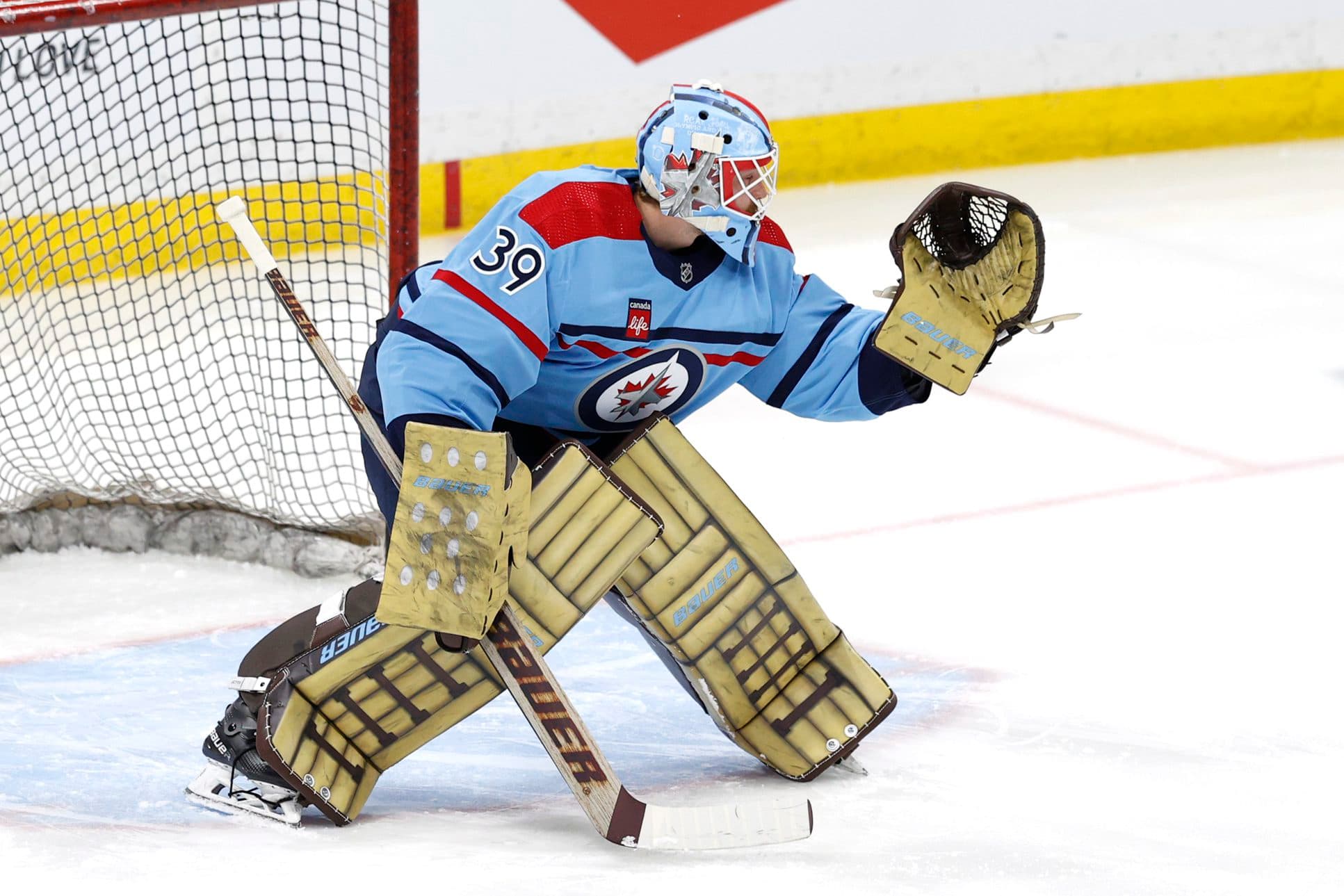 Winnipeg Jets goaltender Laurent Brossoit