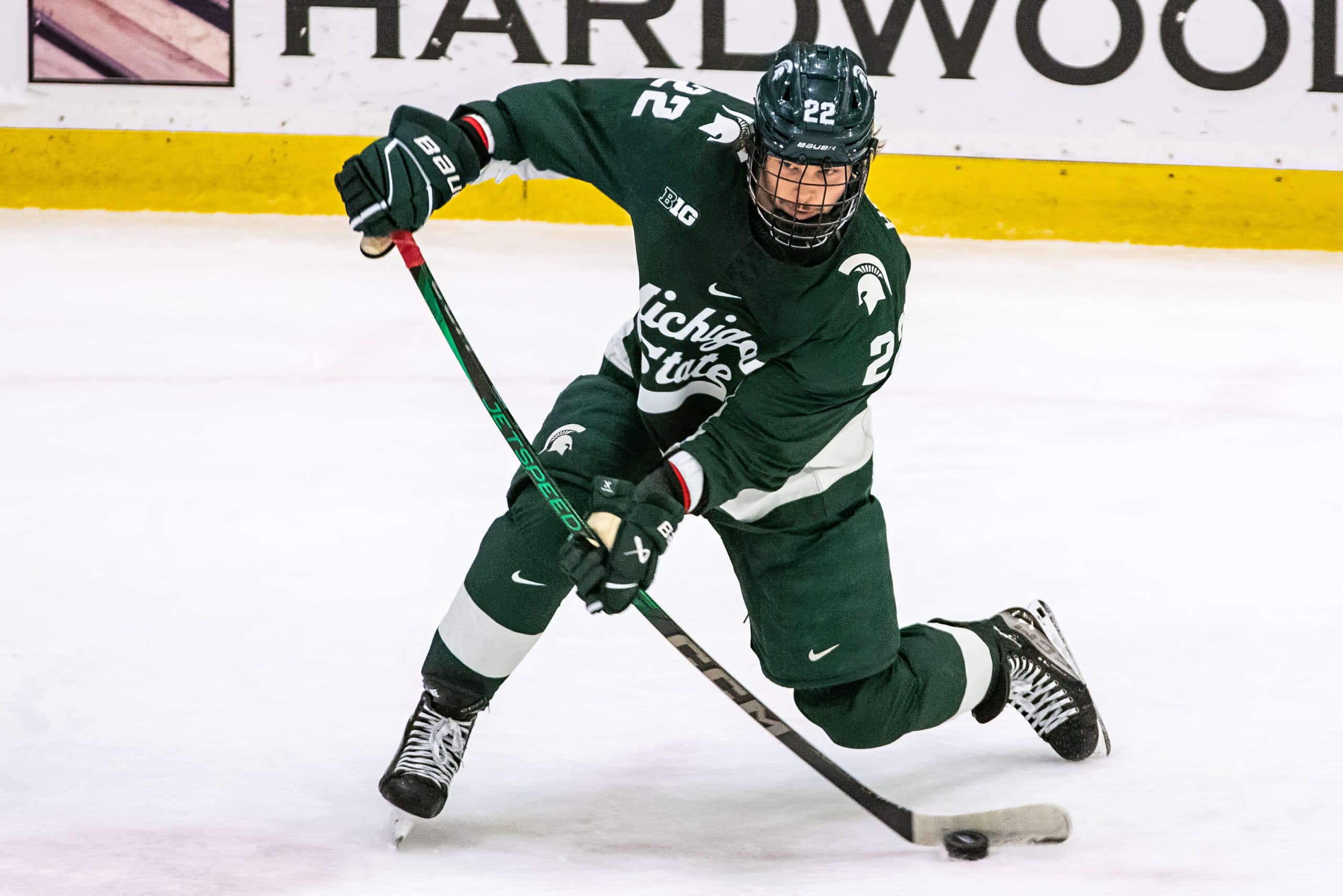 Top 10 NHL prospects standing out in the NCAA