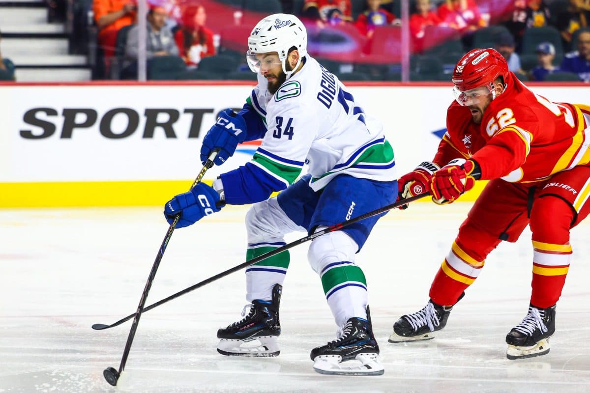 Jets sign Phillip Di Giuseppe to one-year, two-way contract