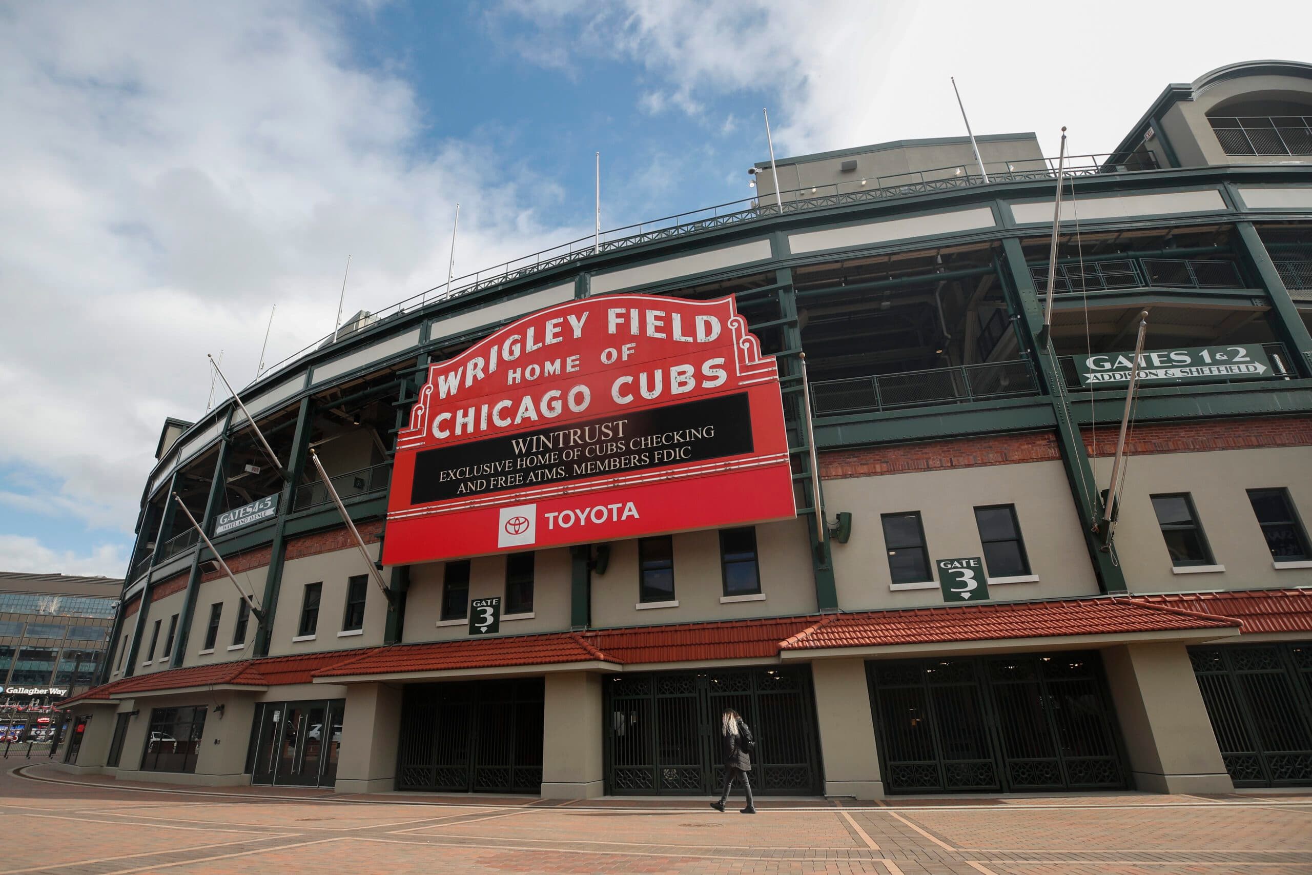 This Week in the NHL: Winter Classic rings in New Year at Wrigley Field