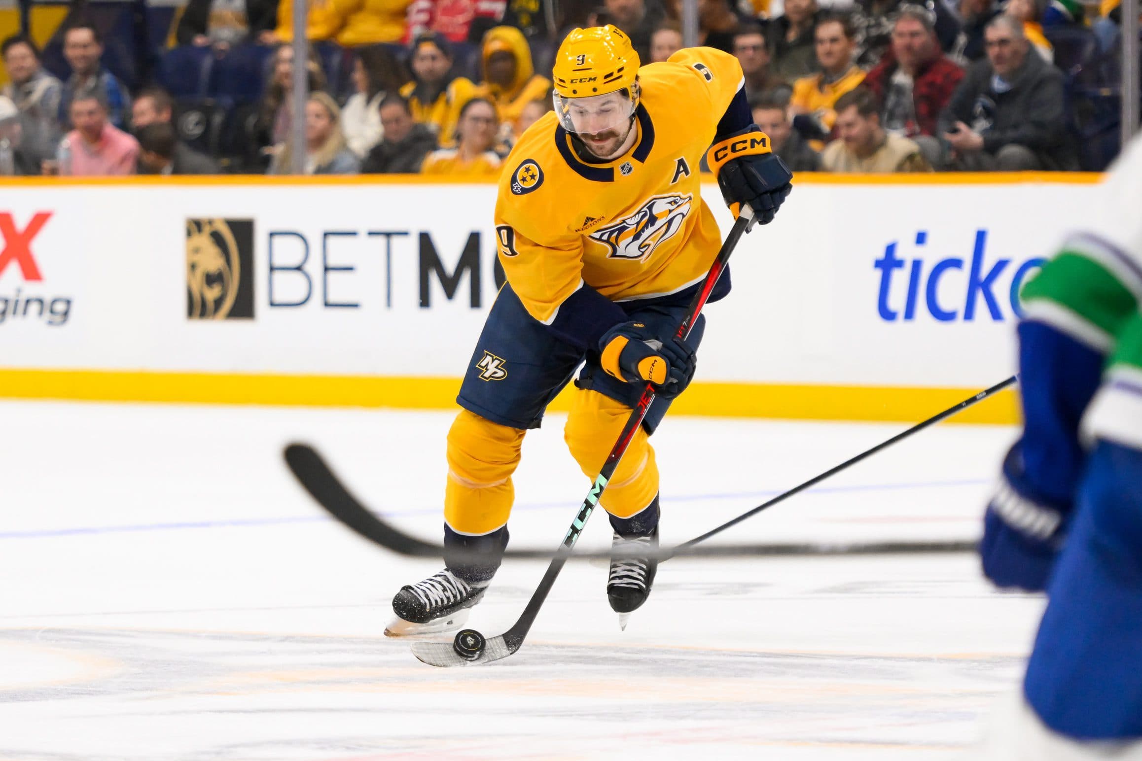 NHL player prop bets (Feb. 7): Forsberg to continue scoring spree vs. Blackhawks