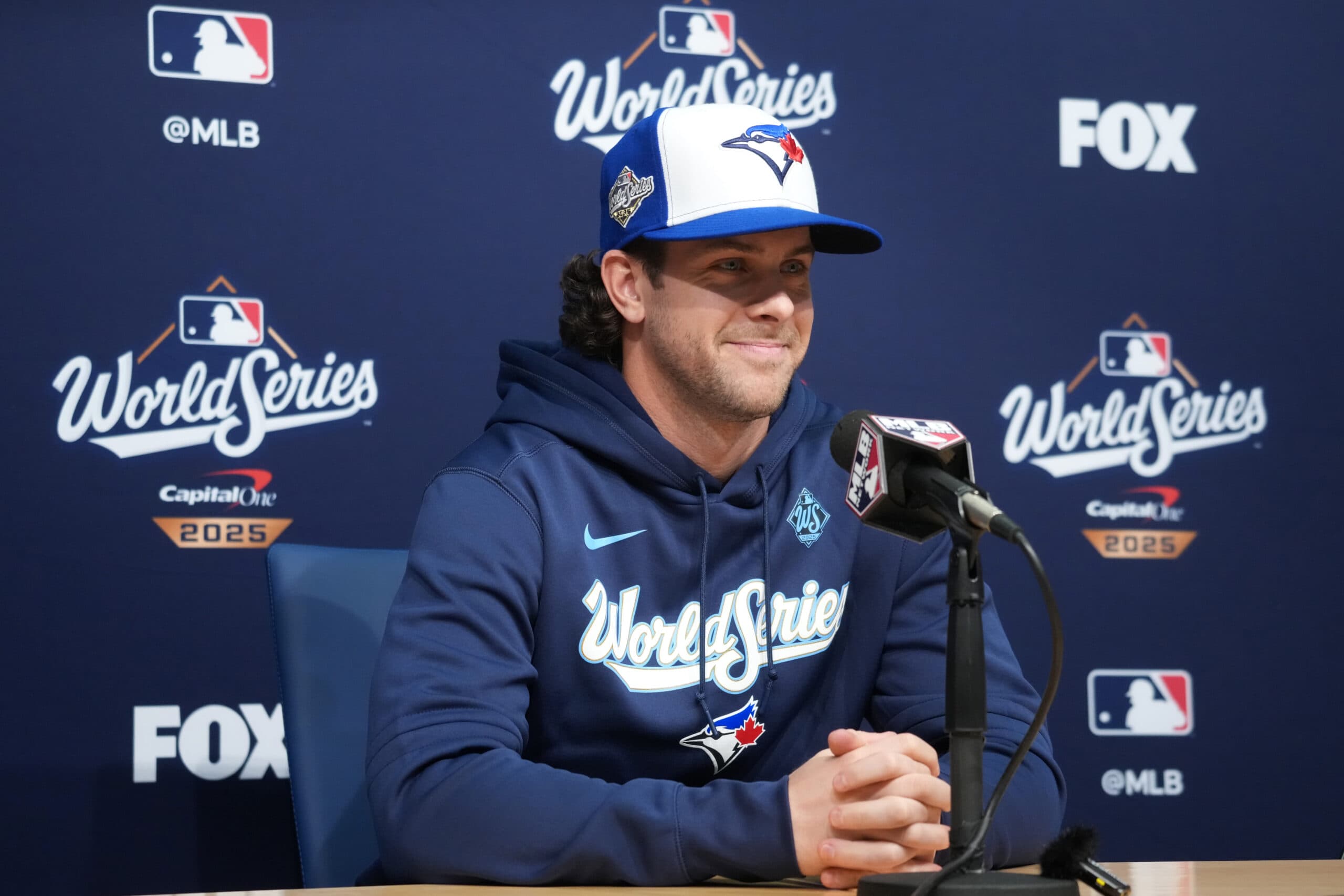 Before baseball, Blue Jays’ Ernie Clement was dynamite in high school hockey